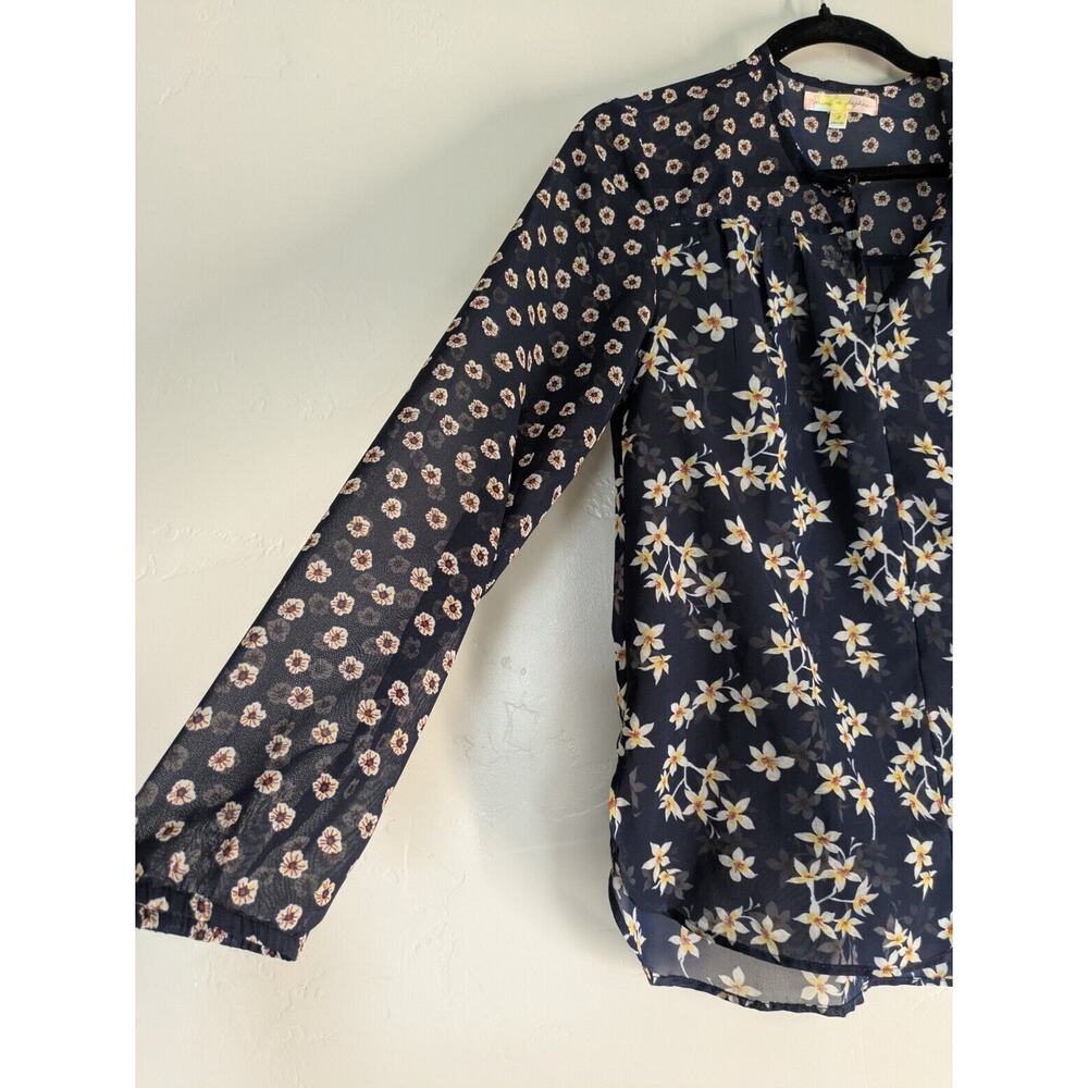 Mimi &‎ Daphne Blouse Womens Small Sheer Floral Bohemian Feminine Romantic Tunic